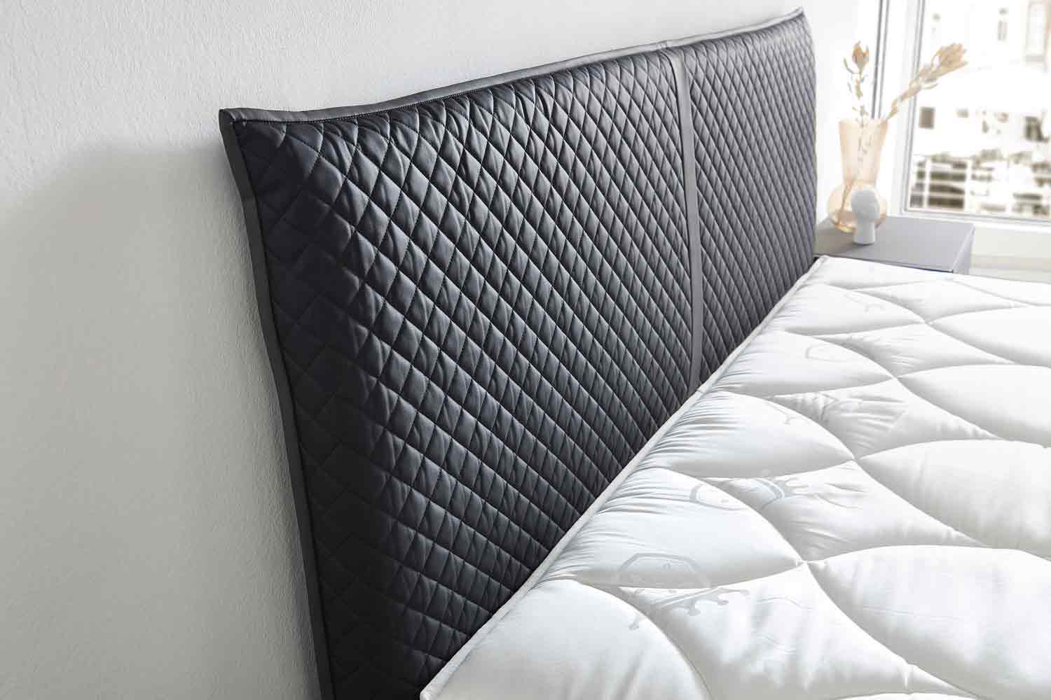 Boxspringbett Diamond 180x200cm mit Wendematratze