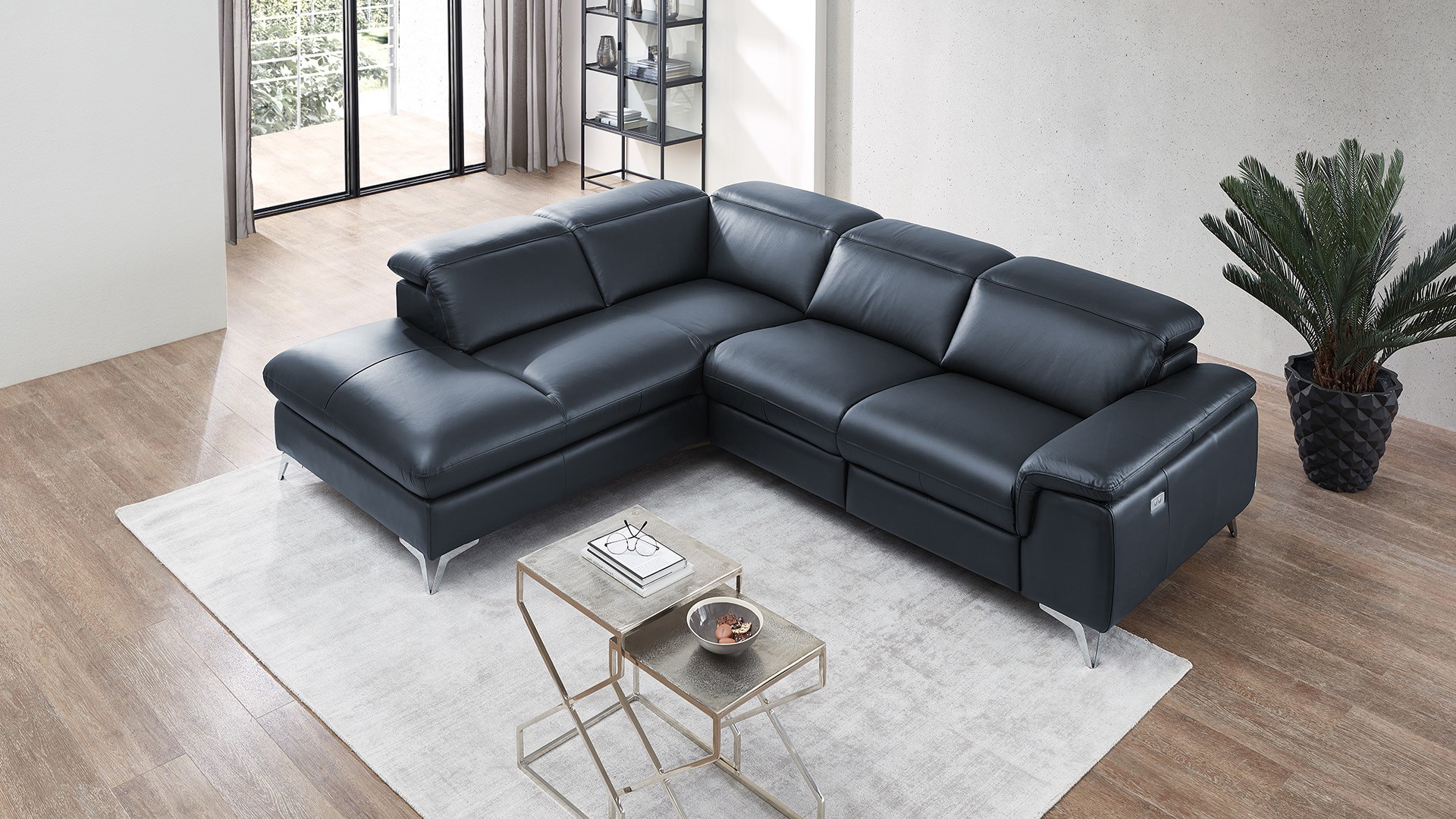 Ecksofa Seahawk mit motorischer Relaxfunktion in Leder Ecksofa Seahawk mit motorischer Relaxfunktion in Leder
