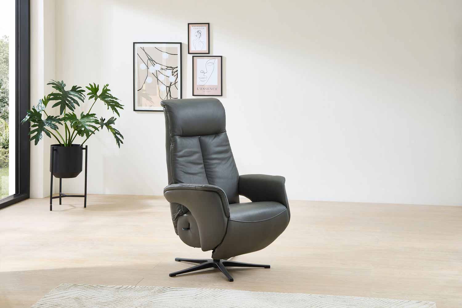 Relaxsessel inkl. 3-motorische Relaxfunktion in Leder-Lederlook