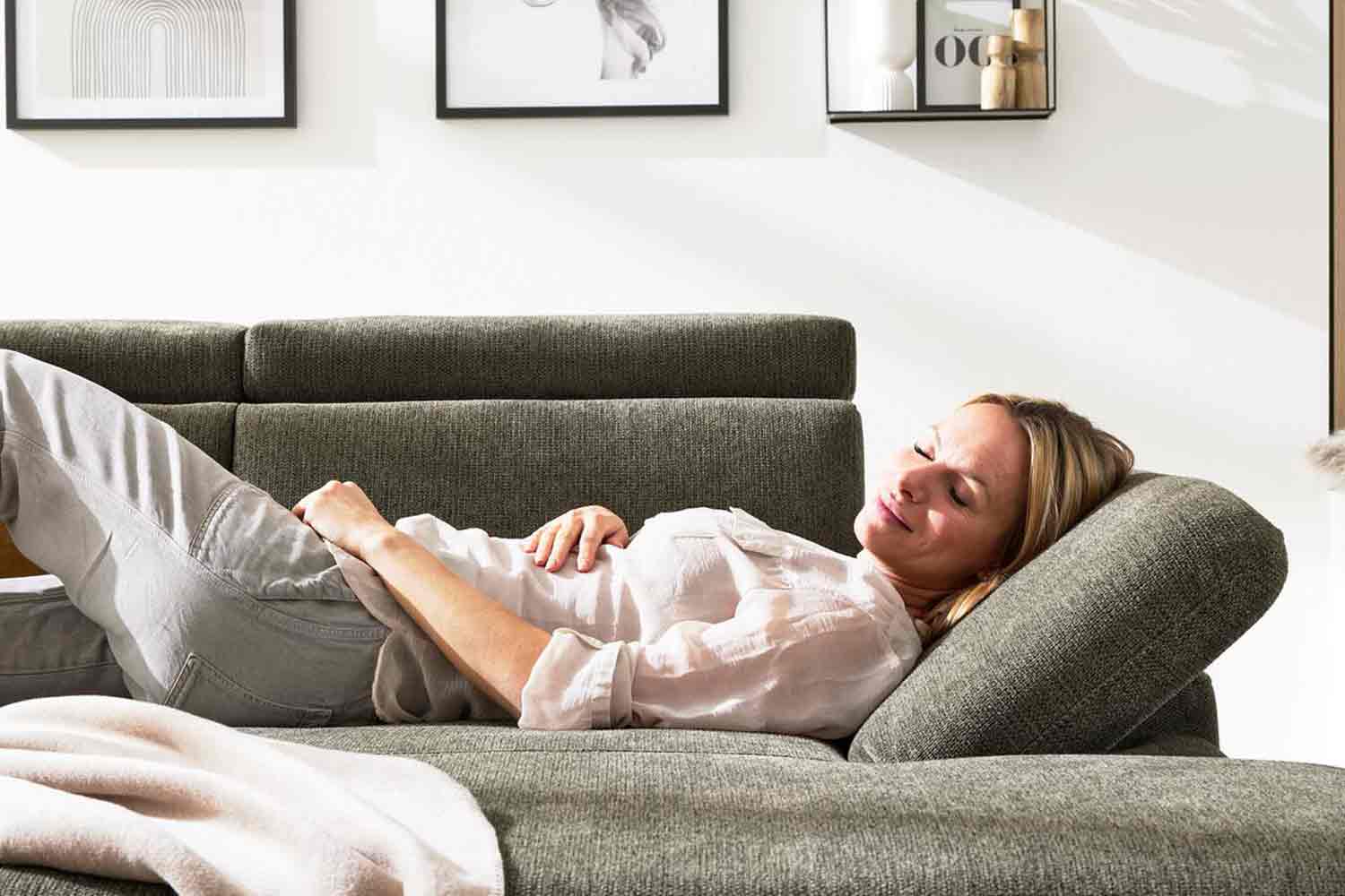 Interliving Ecksofa IL 4254 mit Sitztiefenverstellung Stoff 