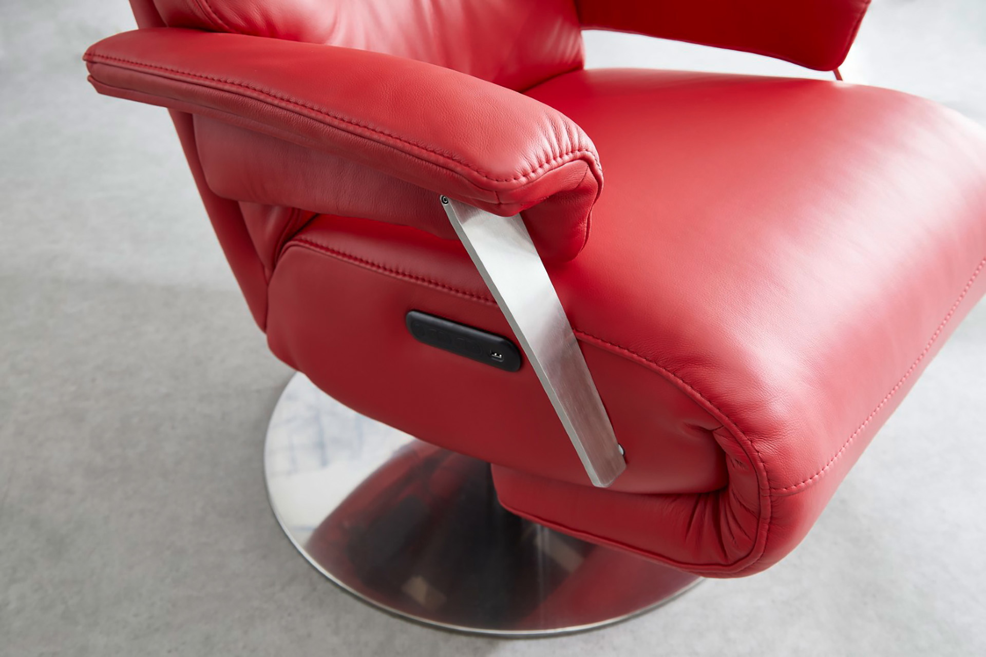 Echt Leder Relaxsessel #320 (inkl. Motoren)