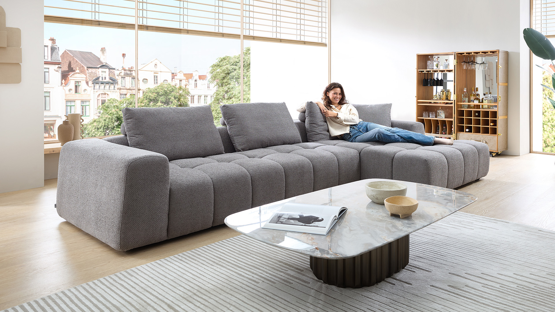 Ecksofa Heartbreaker mit losen Rückenkissen in Stoff Ecksofa Heartbreaker mit losen Rückenkissen in Stoff