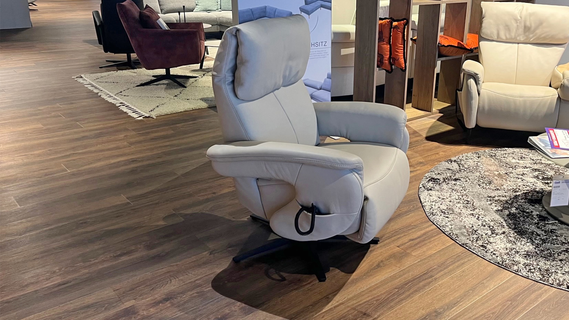Himolla Relaxsessel mit motorischer Relaxfunktion und Akku in Leder  -0147010717-36WW-A