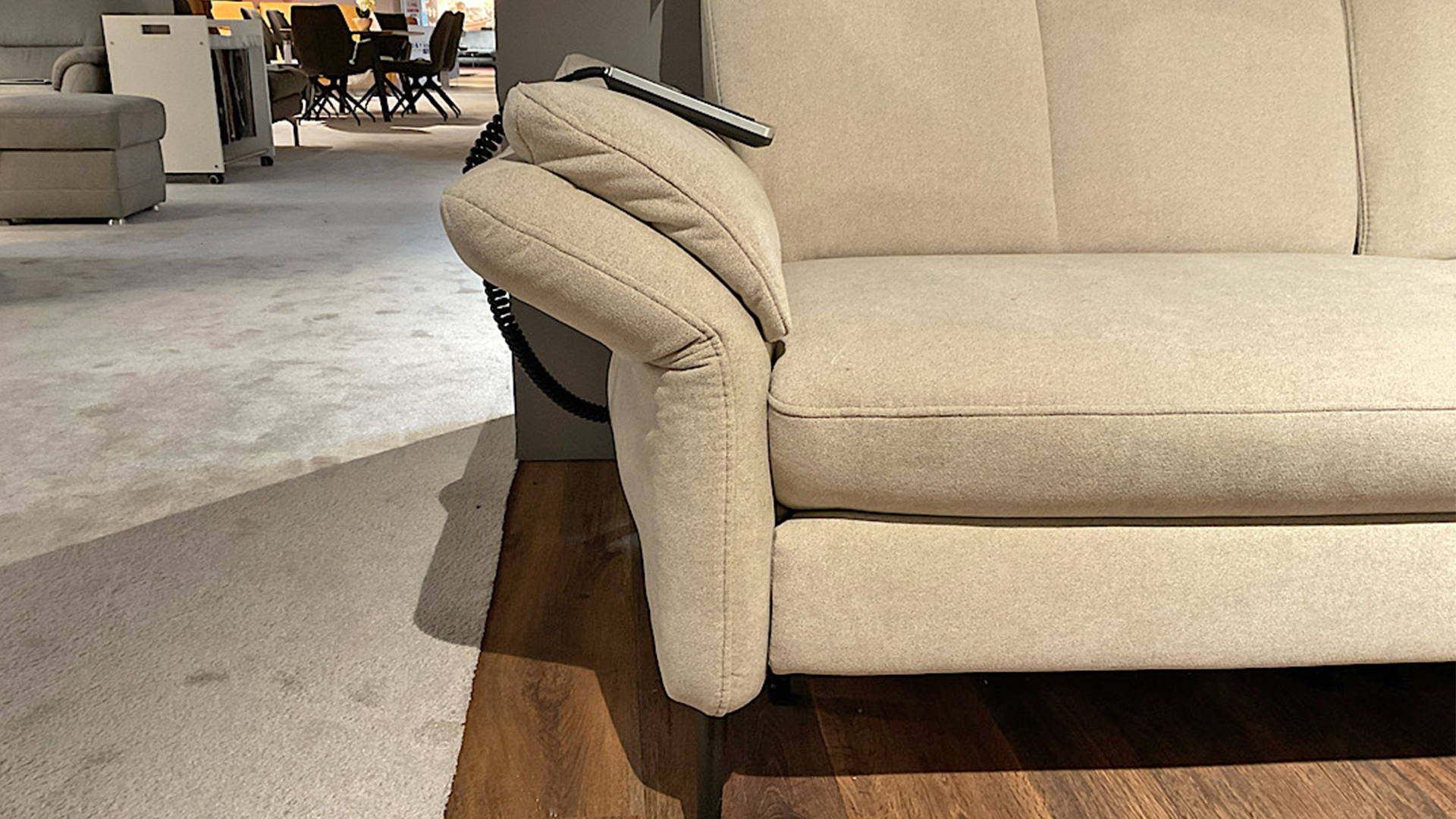 Ecksofa inkl. motorischer Relaxfunktion und Akku in Stoff -0764020201-40WW-A