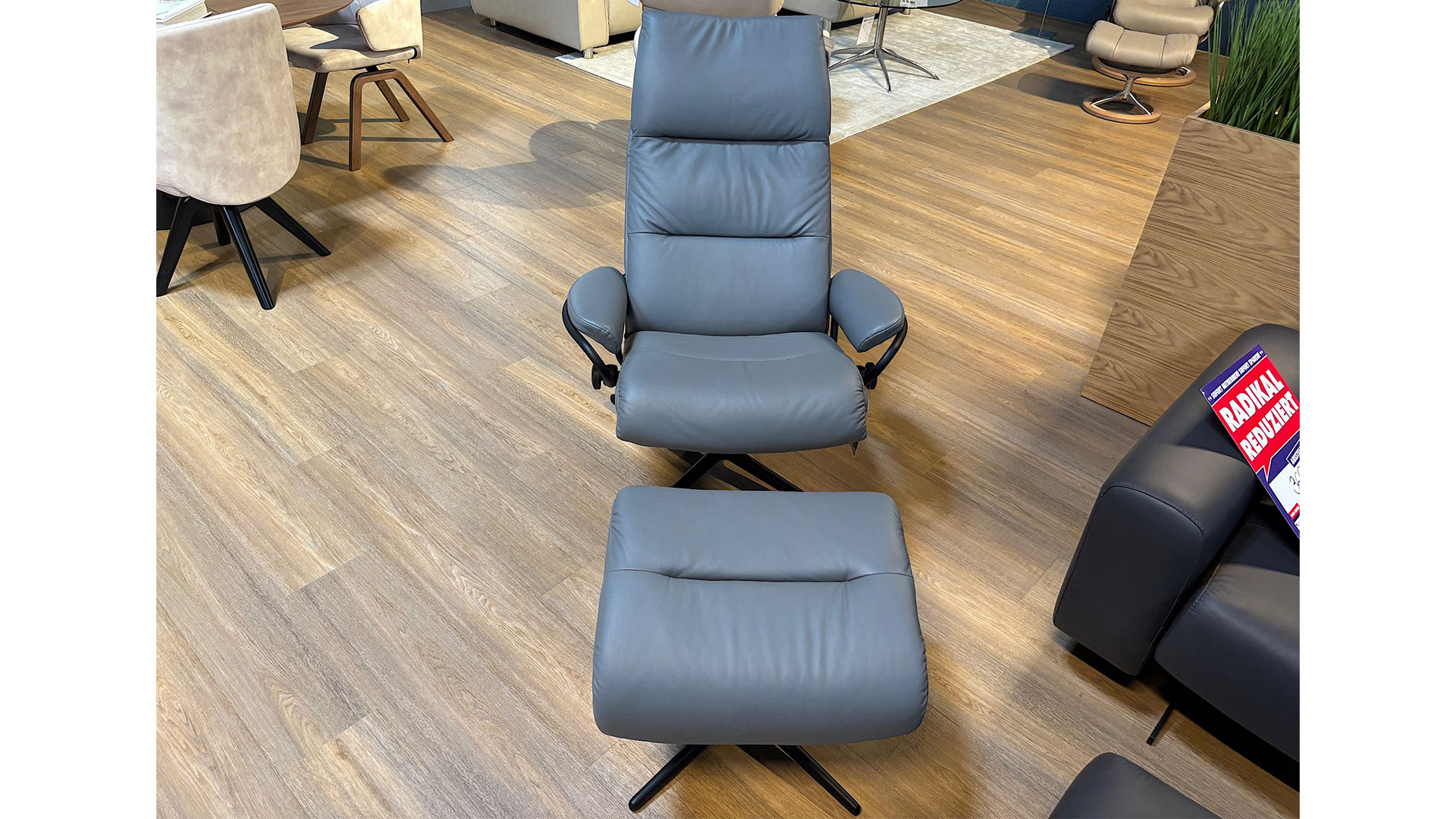 Stressless Sessel Tokyo High mit Hocker in Leder -0565074118-34WW-A