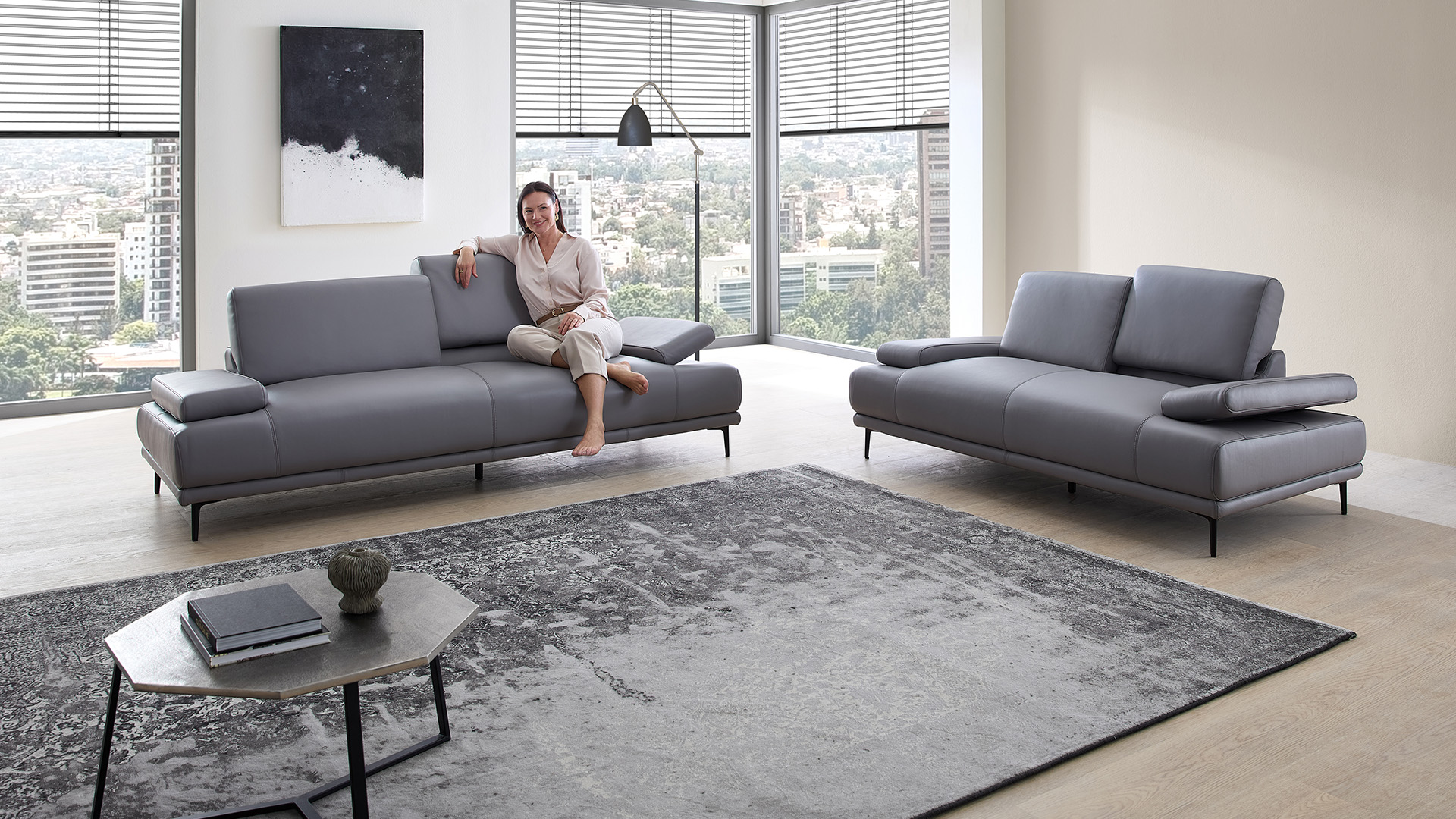 Couchgarnitur inkl. manuellen Funktionen in Leder Couchgarnitur inkl. manuellen Funktionen in Leder-02970271-WW