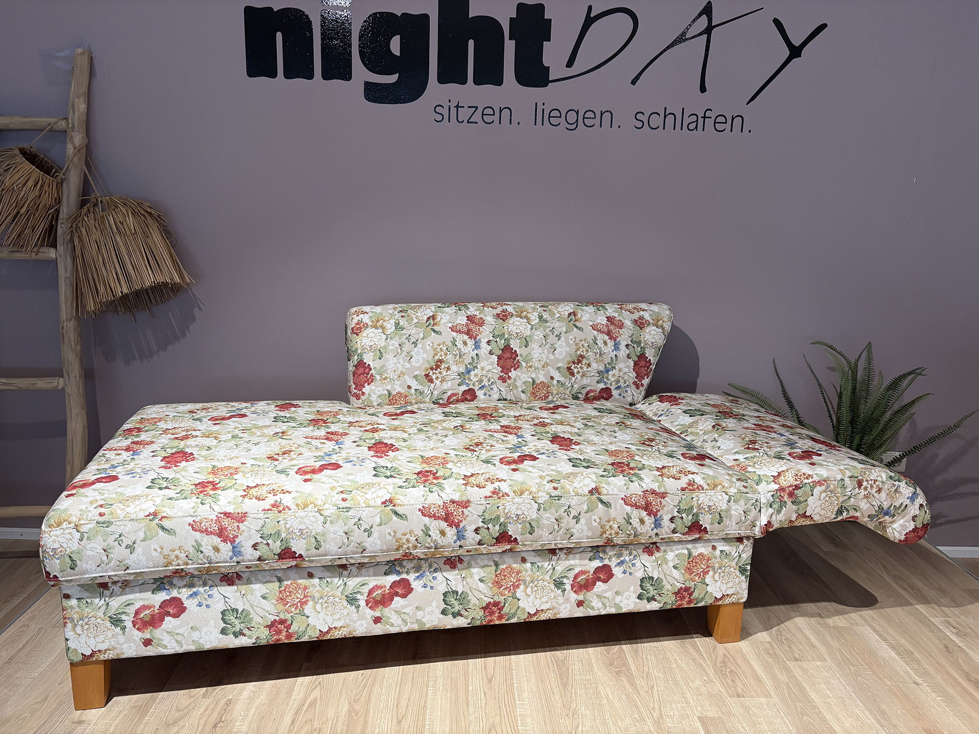 Einzelliege mit Stauraum in Stoff-0784007100-39WW-A