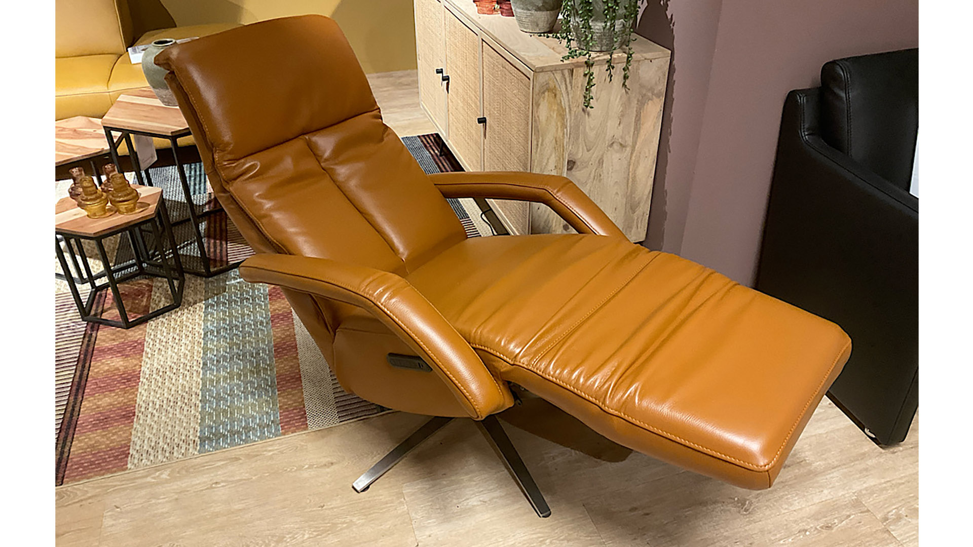 Cuoio Relaxsessel mit 3-motorischer Relaxfunktion, Akku und Herz-Waage-Funktion in Leder   -0597800363-40WW-A