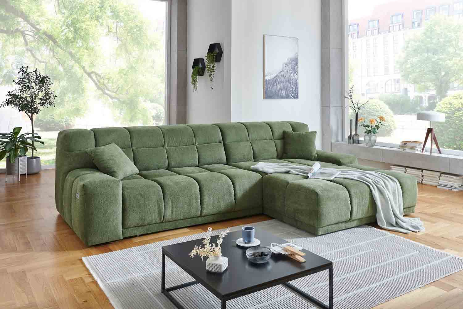 Ecksofa inkl. motorischen XXL- Sitzvorzug in Stoff Ecksofa inkl. motorischen XXL- Sitzvorzug in Stoff