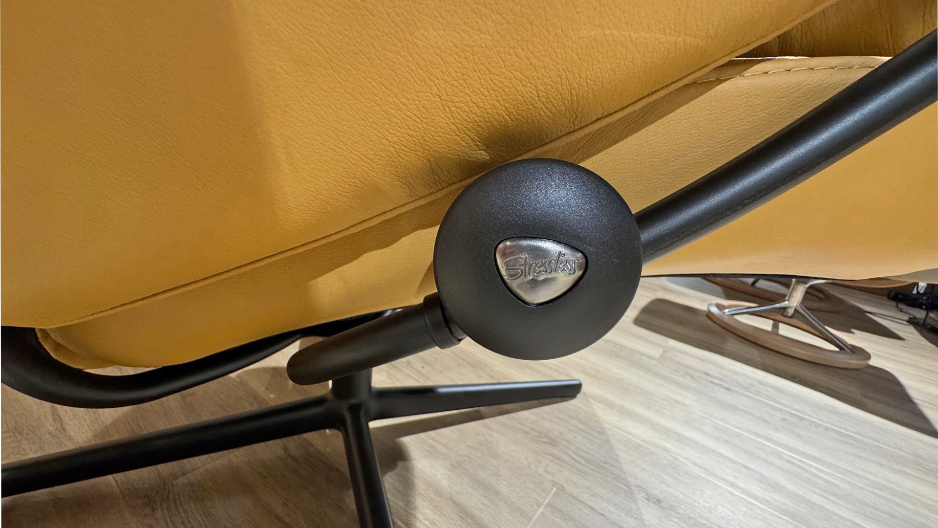 Stressless Sessel Rome inkl. Hocker in Leder 