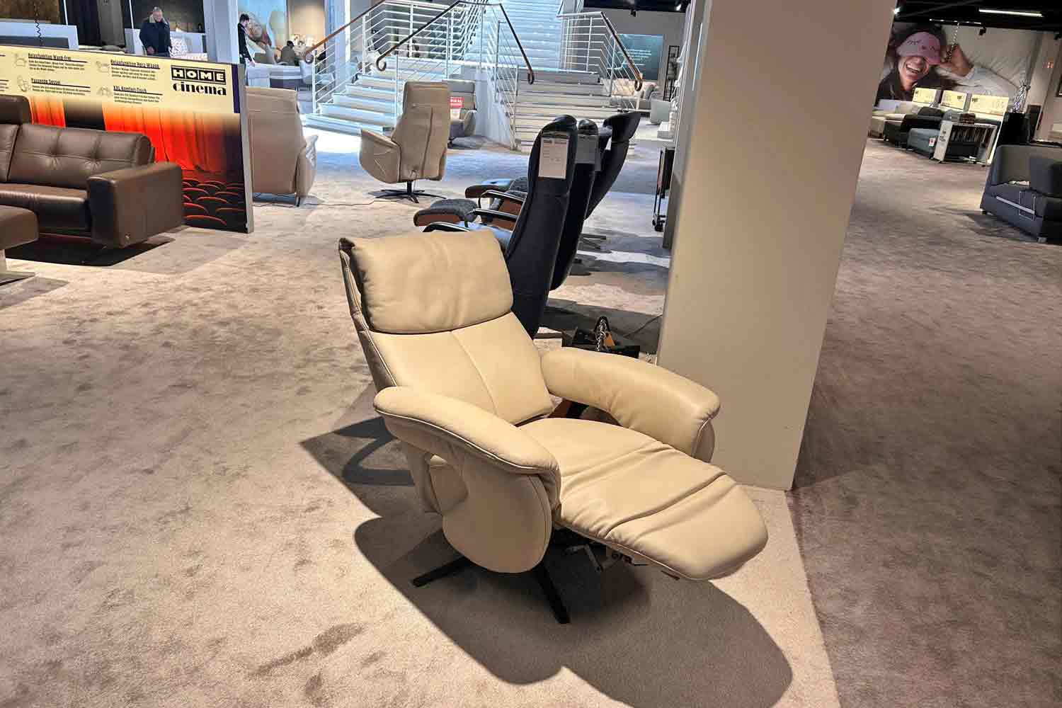 Himolla Sessel inkl. manueller Relaxfunktion in Leder 