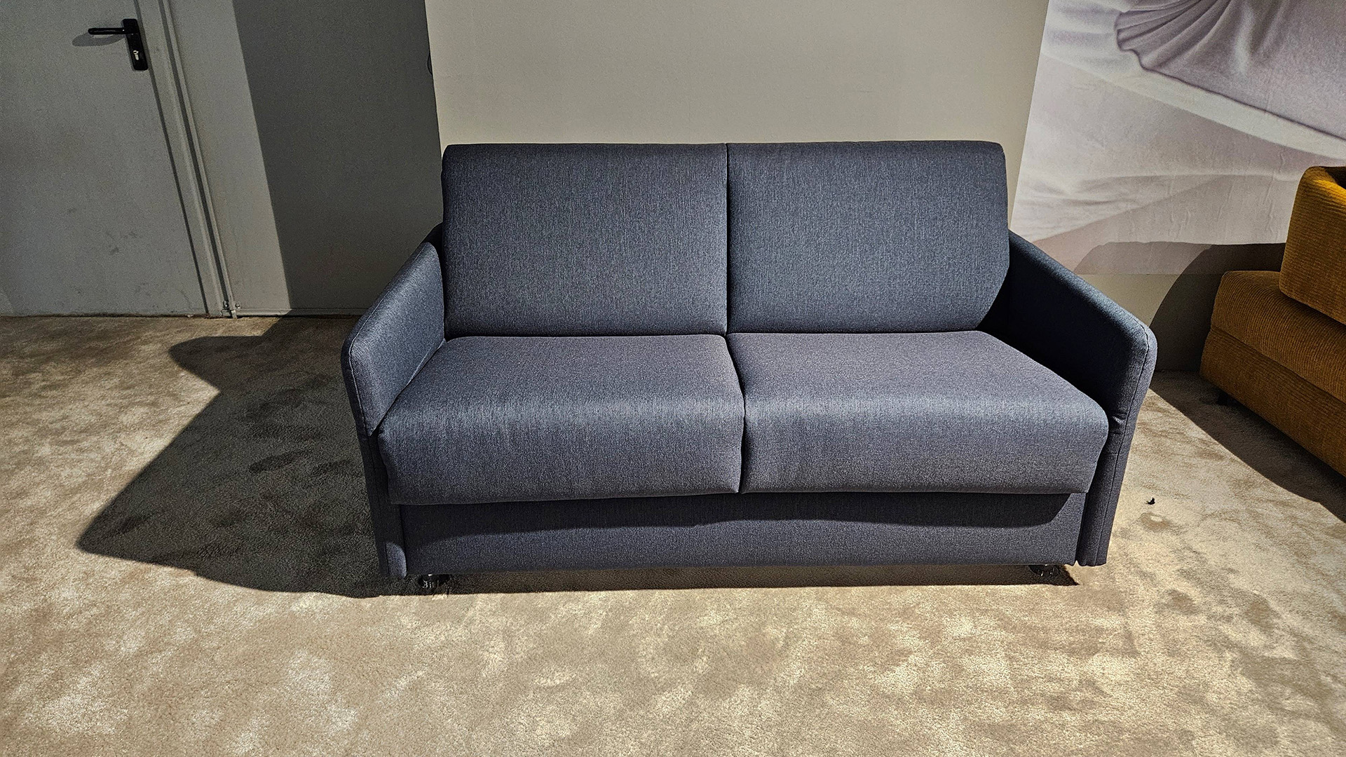 Bali Schlafsofa mit Kaltschaummatratze und Stauraum in Stoff -0459020420-49WW-A