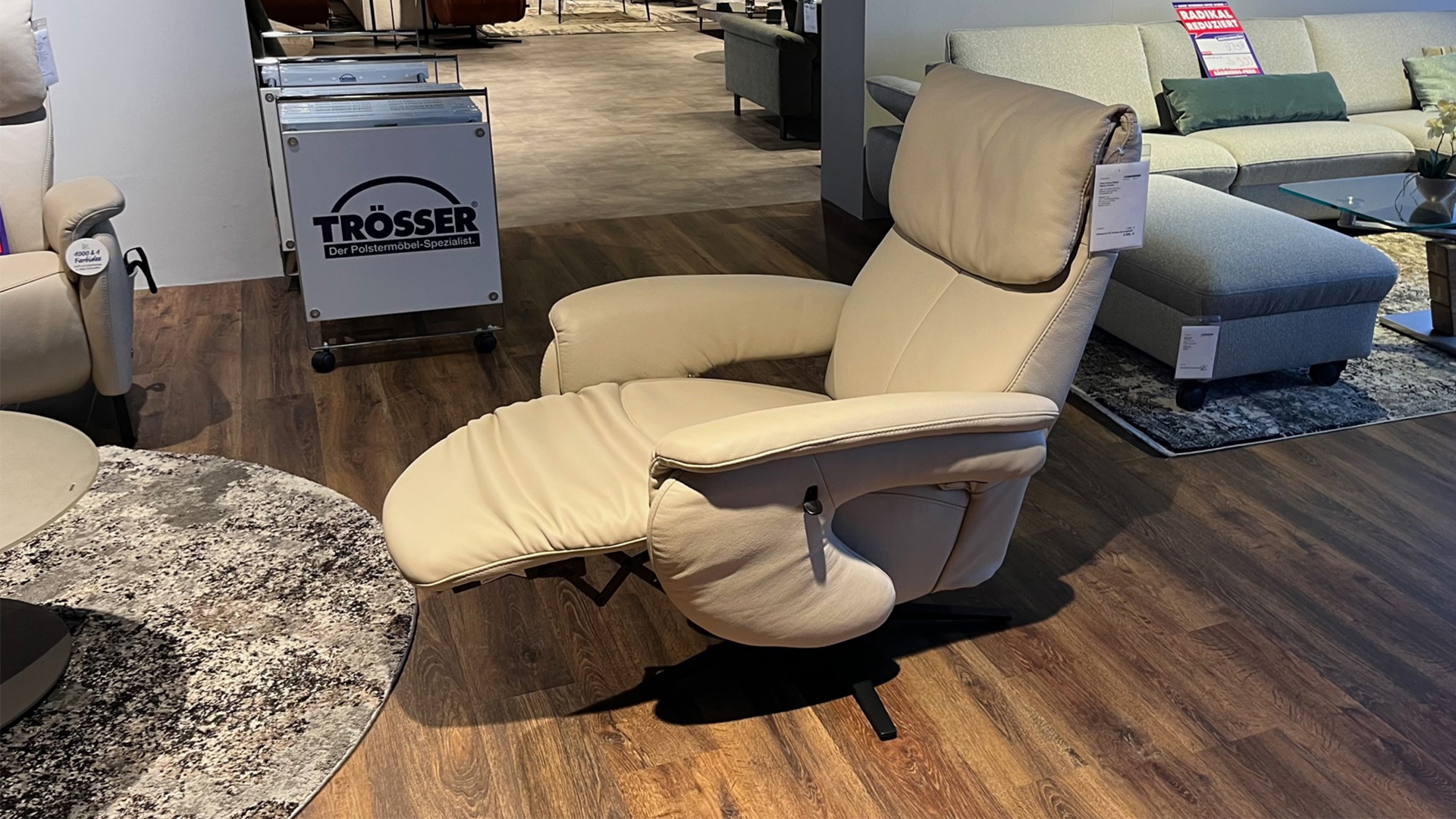 Himolla Relaxsessel mit manueller Relaxfunktion und Sitzhöhenverstellung in Leder-0147010716-36WW-A