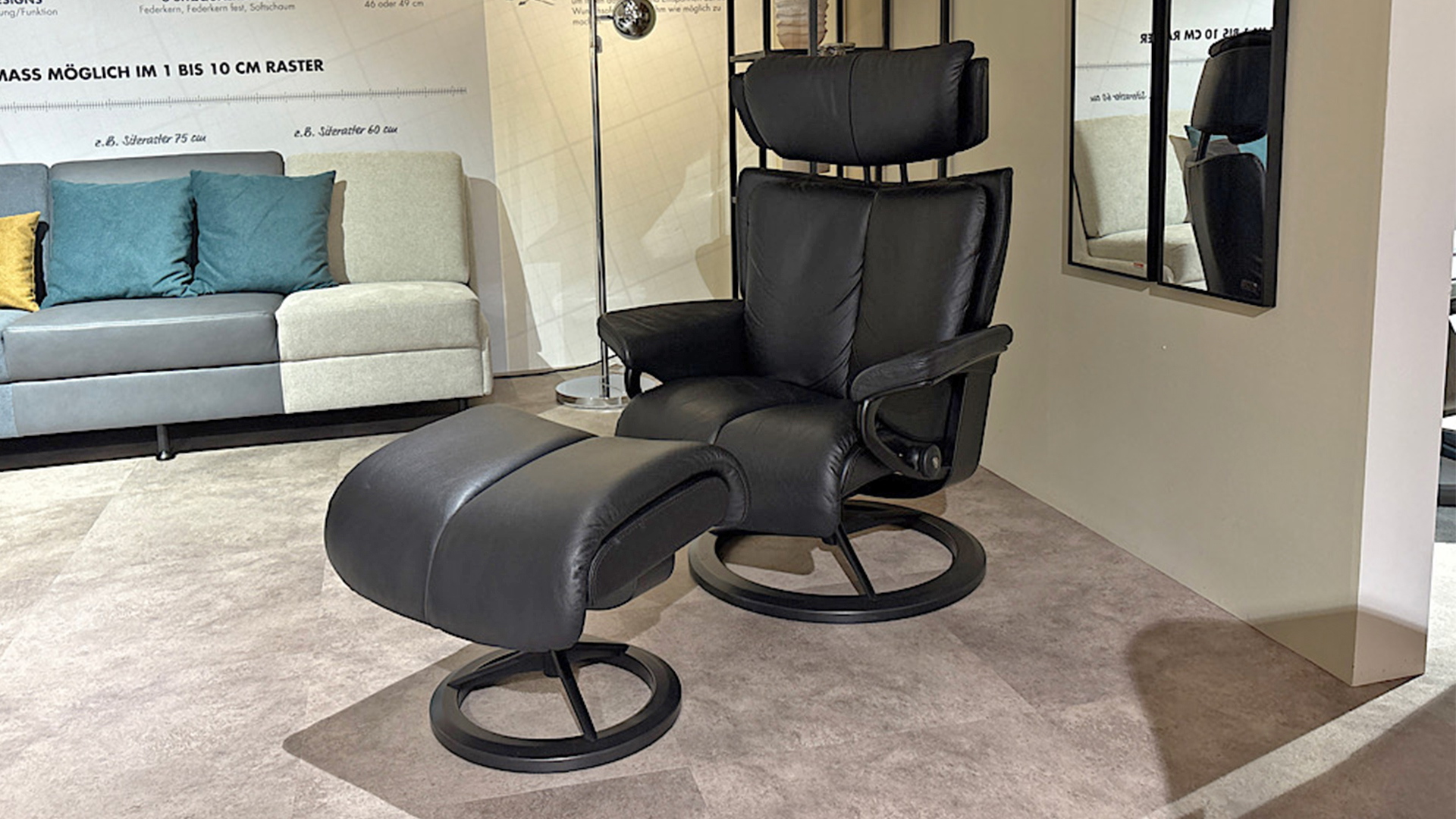 Stressless Sessel Magic mit Hocker in Leder 