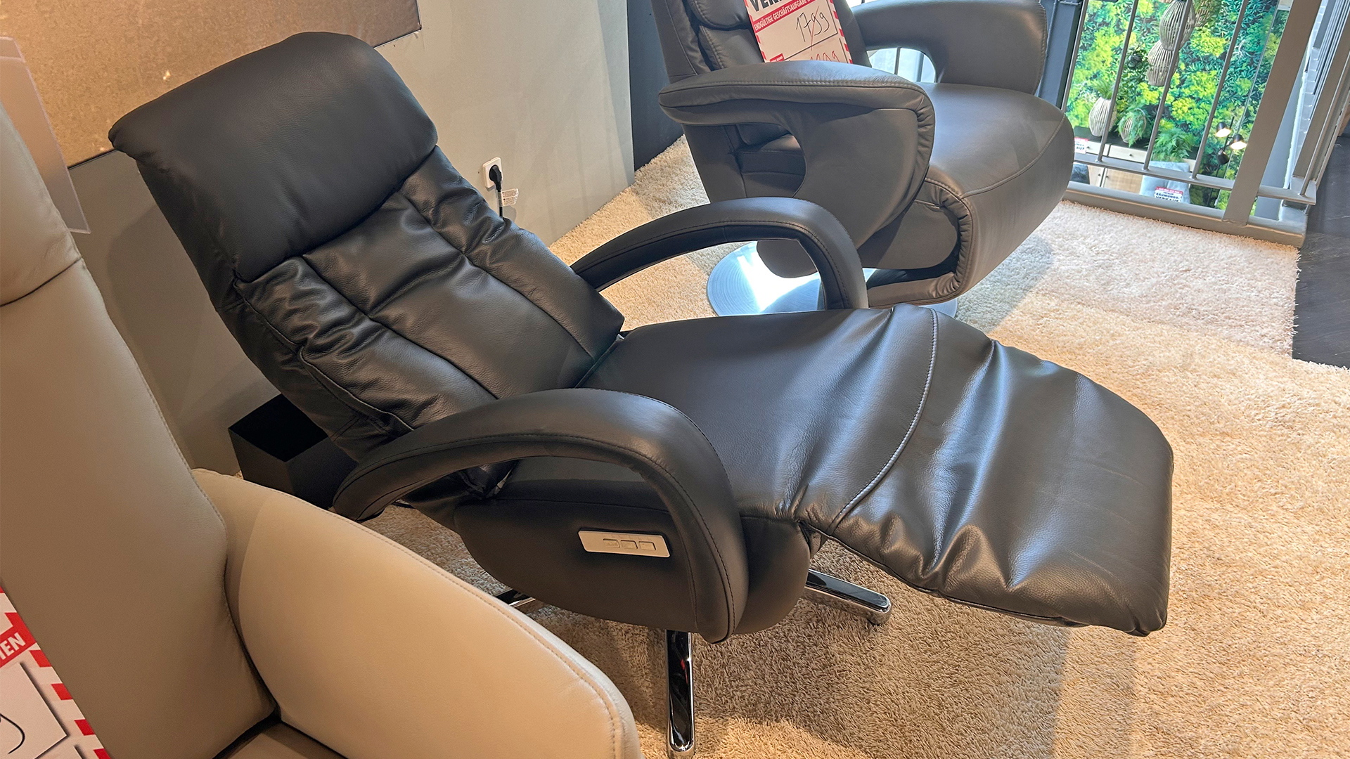 Relaxsessel mit 3-motorischer Relaxfunktion in Dickleder-Lederlook-0979810005-36WW-A
