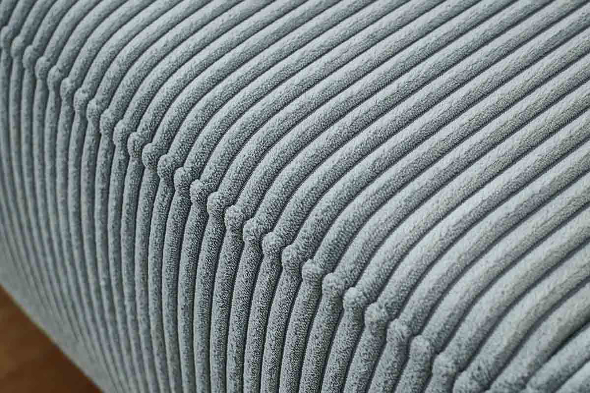Schlafsofa aus Cordstoff mit Bettkasten