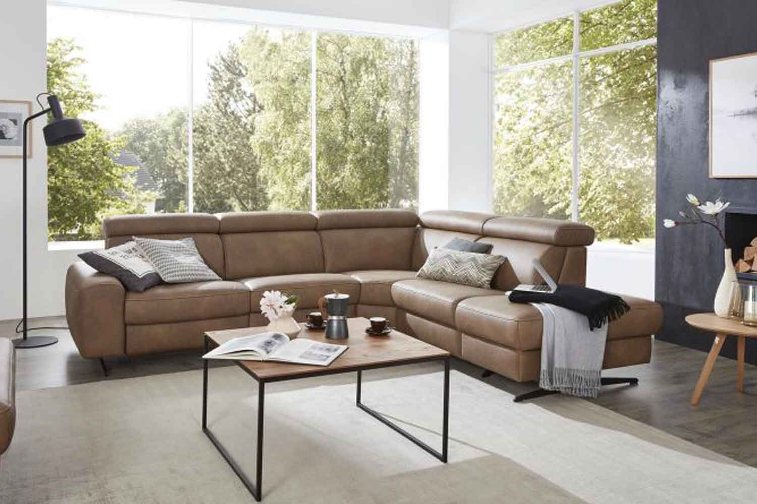Himolla Ecksofa inkl. vielen Funktionen in Leder