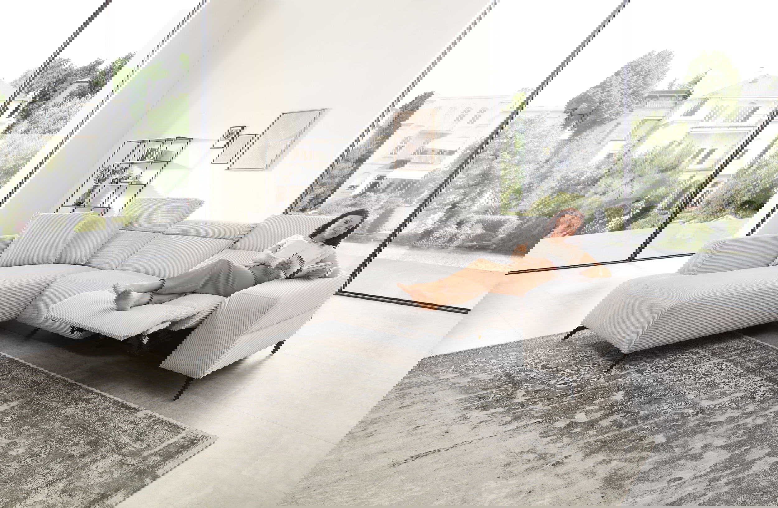 Cuoio Ecksofa in Trendstoff Cord