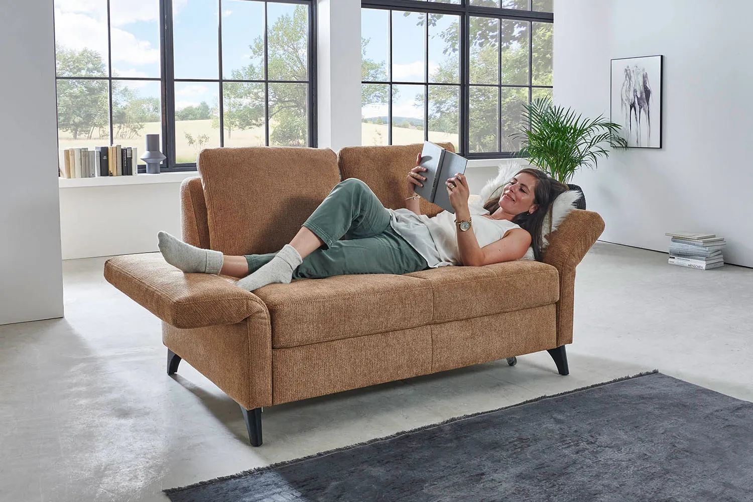 Schlafsofa mit Relaxfunktion in Stoff