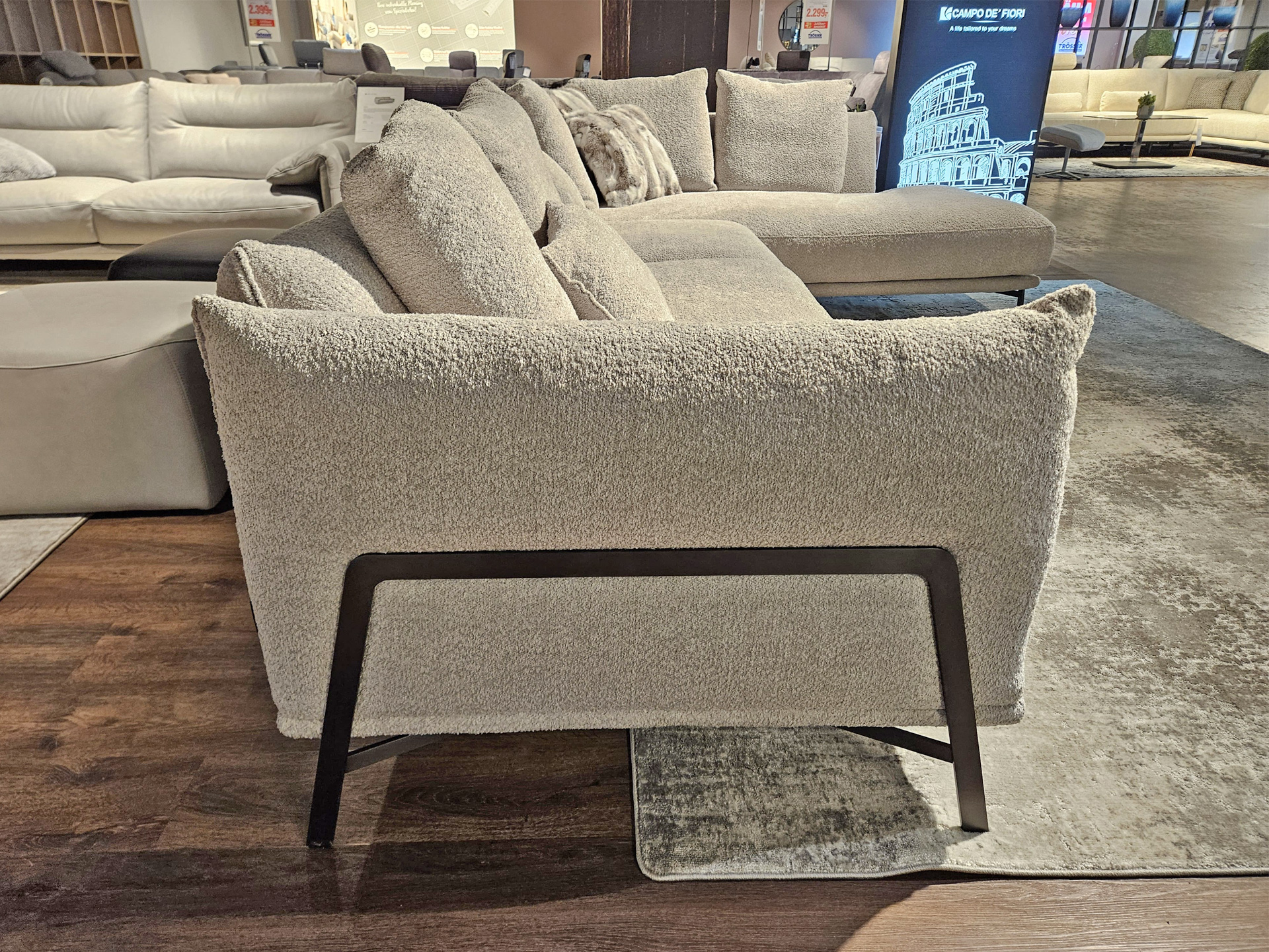Campo de Fiori Ecksofa Valentina mit Kissen in Bouclé-0596001700-49WW-A