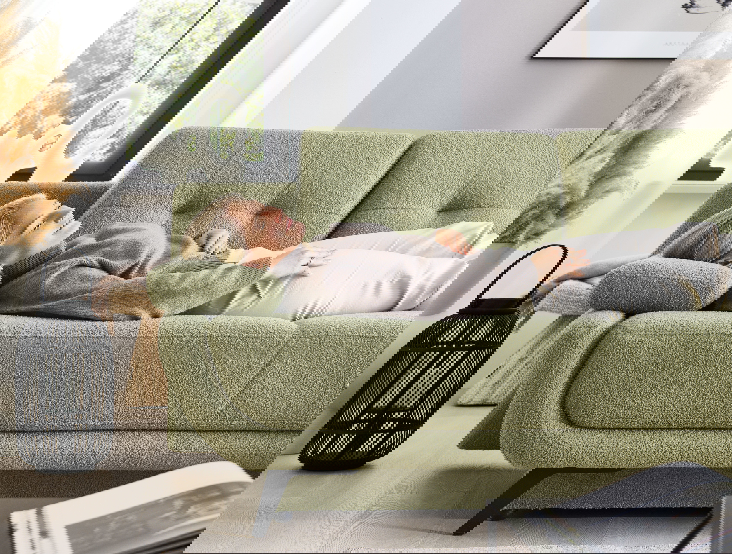 Schlafsofa Xally inkl. Schlaffunktion und Bettkasten in Stoff