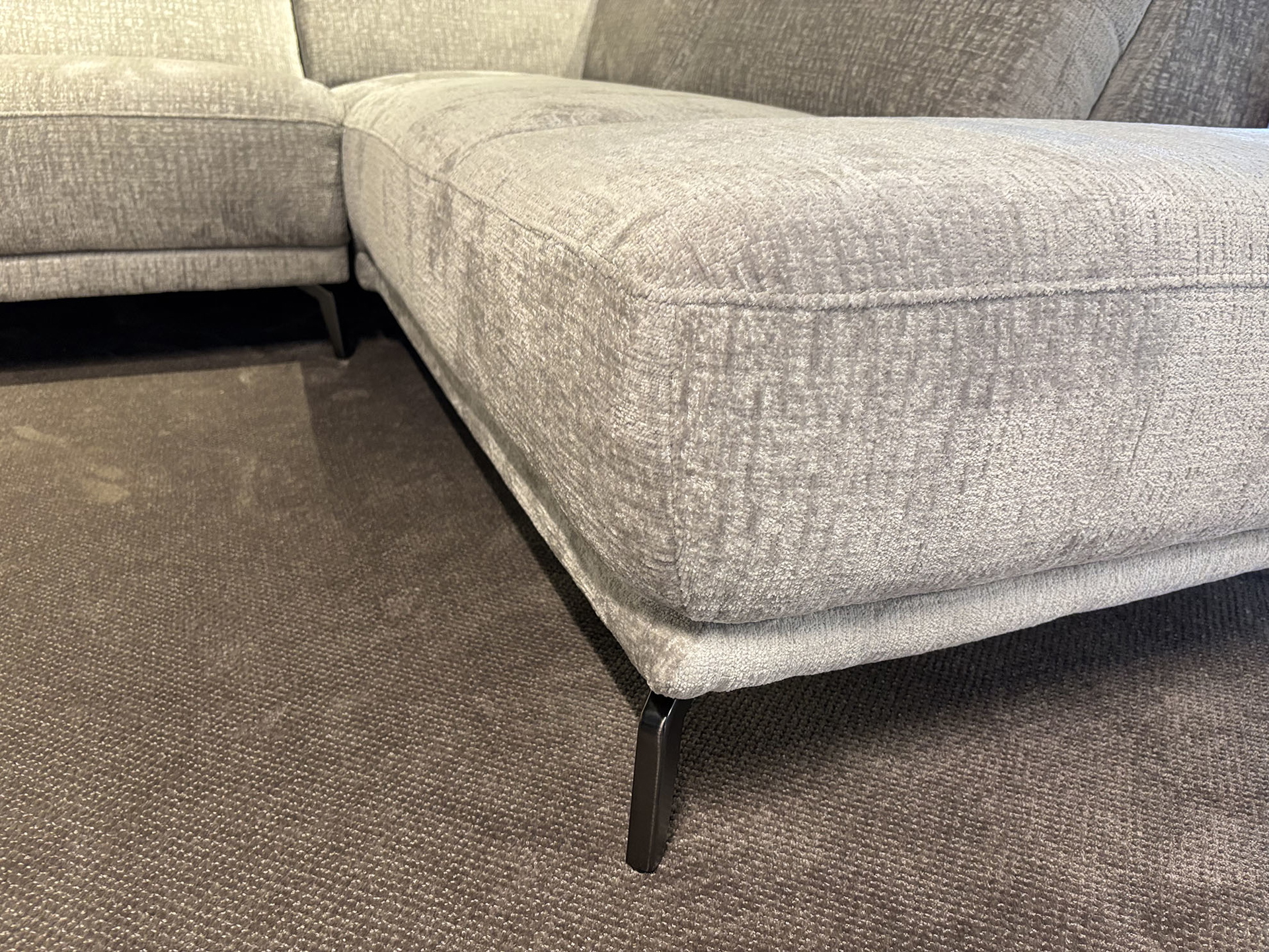 Cuoio Ecksofa inkl. Kopfteilverstellung in Stoff -0597101700-15WW-A