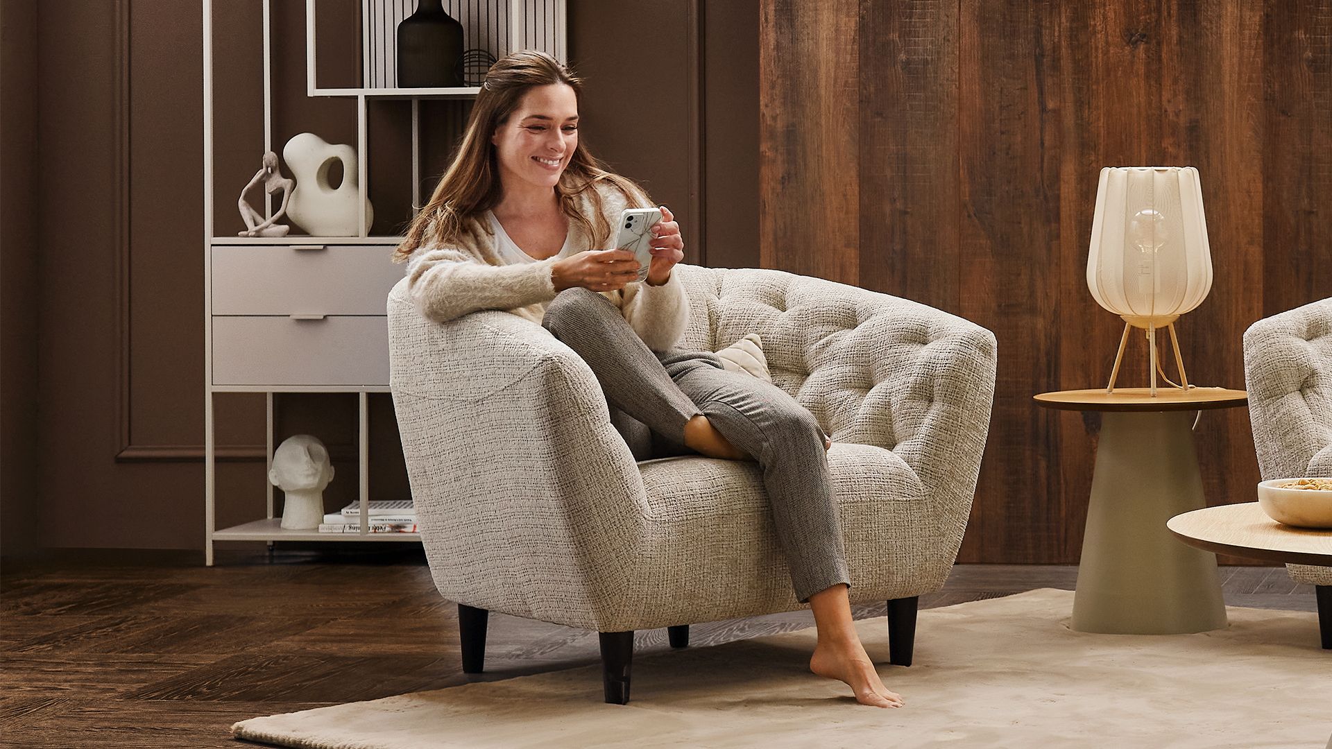 Couchgarnitur Ria mit Chesterfield Design in Stoff Couchgarnitur Ria mit Chesterfield Design in Stoff