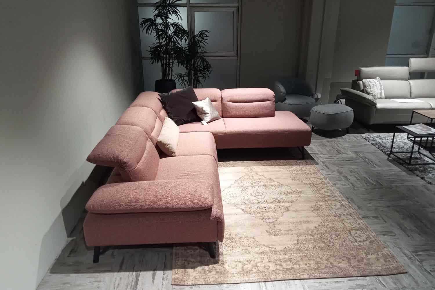 Himolla Ecksofa inkl. vielen Funktionen in Stoff