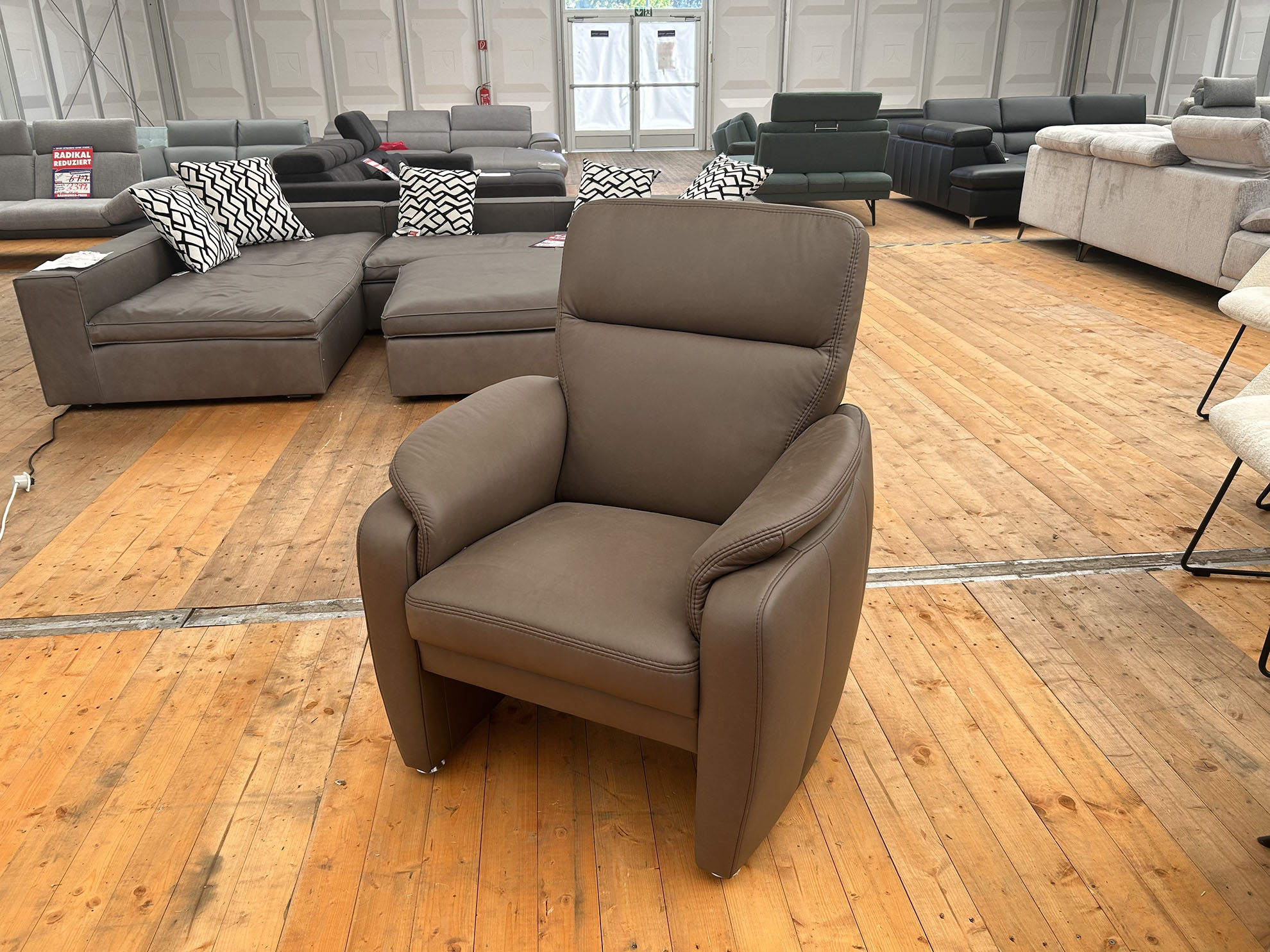 Sessel mit Federkern in Leder-0764800052-35WW-A