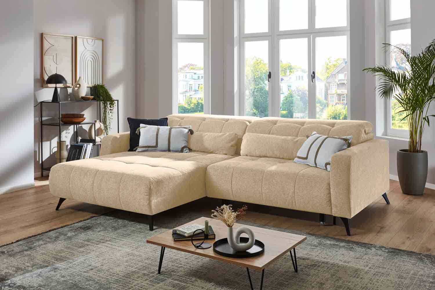 Ecksofa inkl. motorischen XXXL- Sitzvorzug in Stoff Ecksofa inkl. motorischen XXXL- Sitzvorzug in Stoff