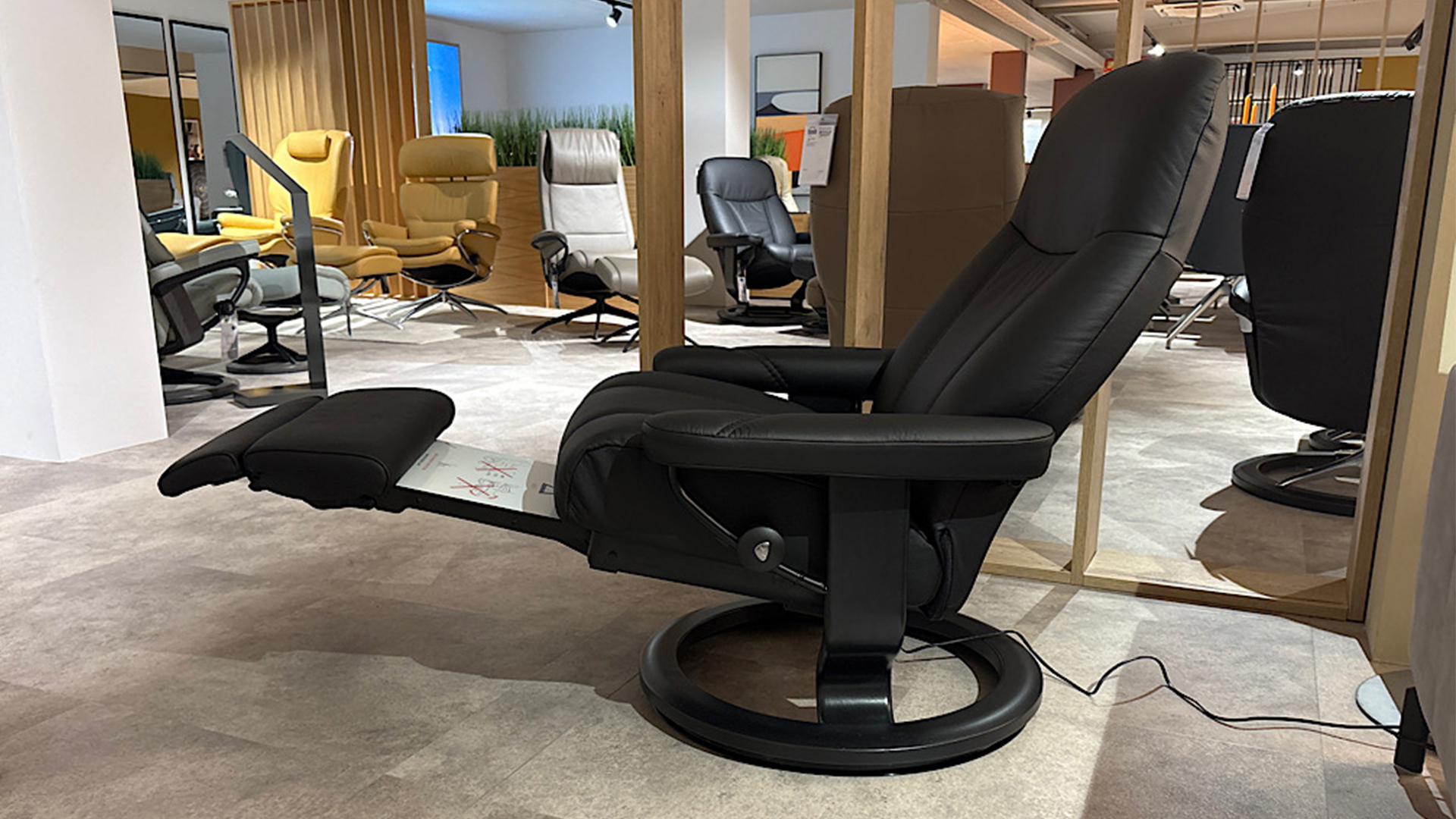Stressless Sessel Consul mit motorischer Relaxfunktion in Leder 