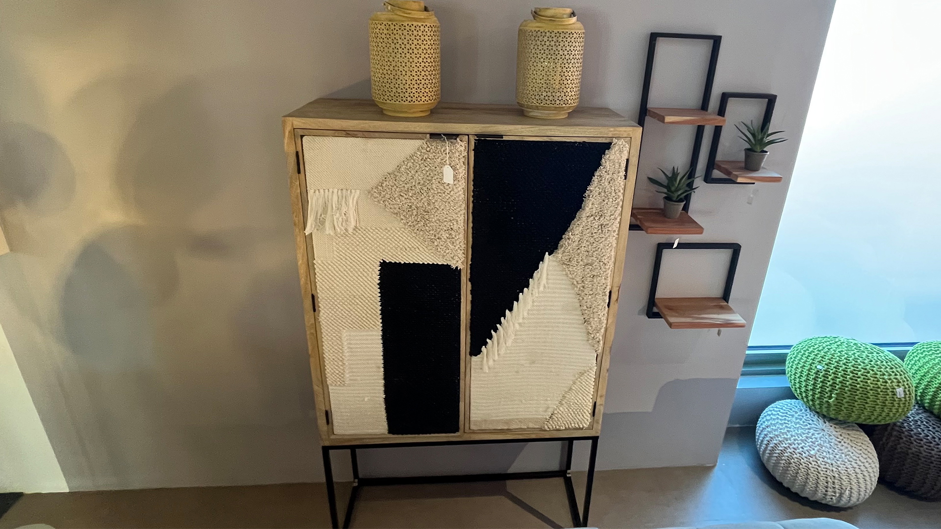 Gutmann Highboard im modernen Design -0310019100-36WW-A