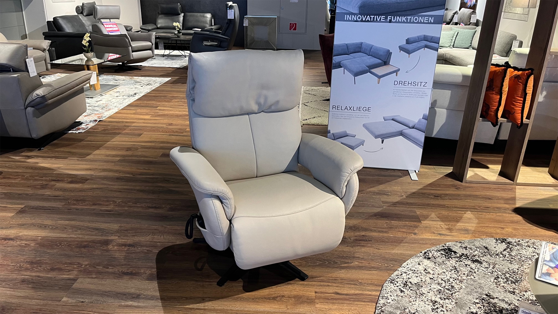 Himolla Relaxsessel mit motorischer Relaxfunktion und Akku in Leder  -0147010717-36WW-A