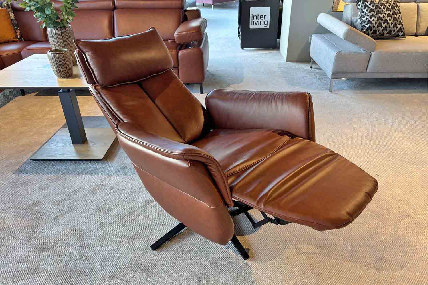 Interliving Sessel IL 4542 inkl. manueller Relaxfunktion in Leder