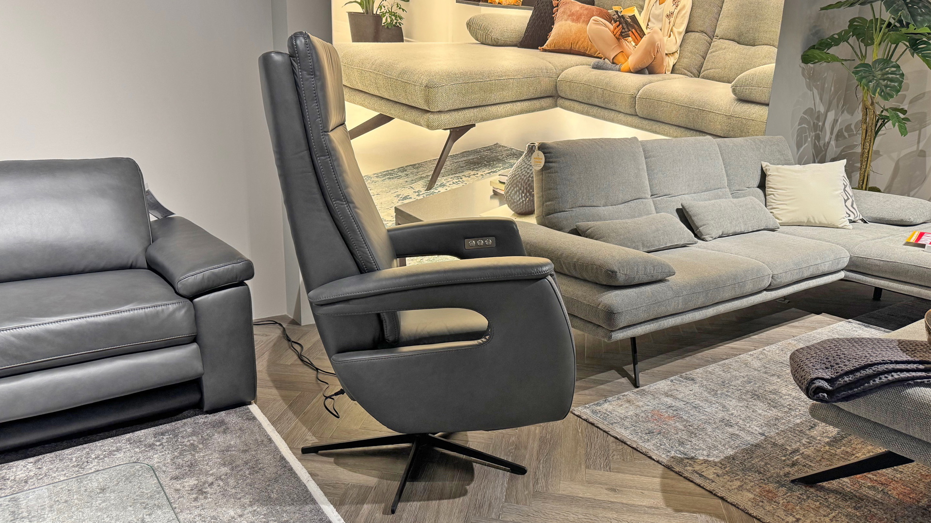 Relaxsessel inkl. 2-motorischer Relaxfunktion mit Aufstehhilfe und Sitzheizung-0377000902-04WW-A