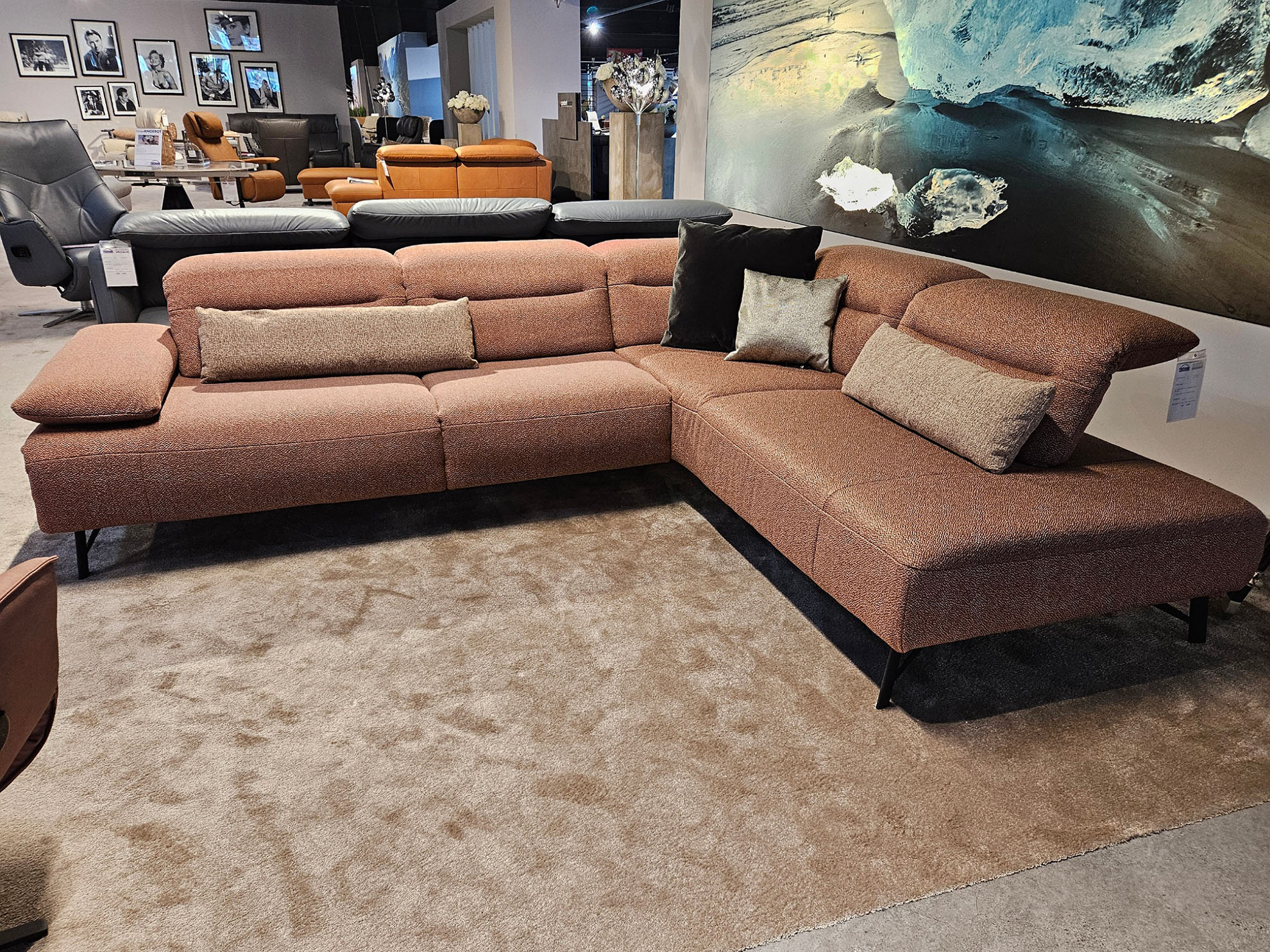 Himolla Ecksofa mit vielen Funktionen in Stoff -0147124600-34WW-A