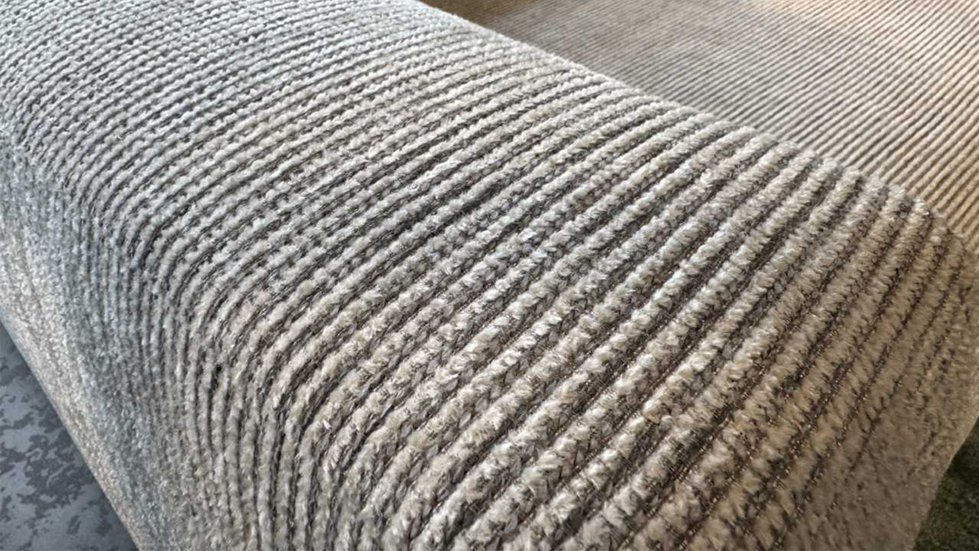 Ecksofa mit legerer Polsterung in Stoff-0531011401-36WW-A