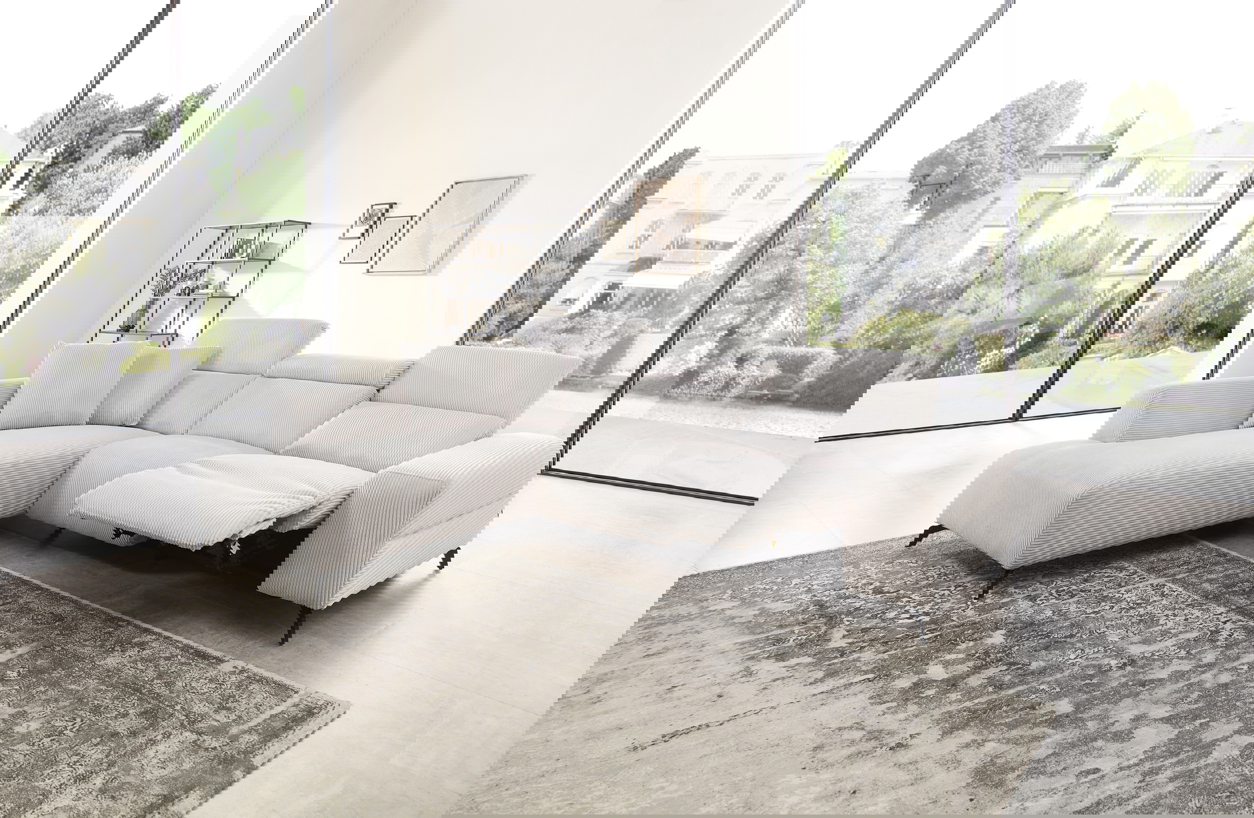 Cuoio Ecksofa in Trendstoff Cord