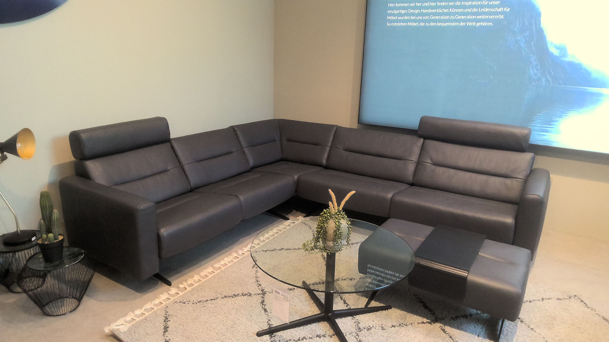 Stressless Ecksofa mit BalanceAdapt Funktion und Hocker in Leder-0565074801-02-39WW-A