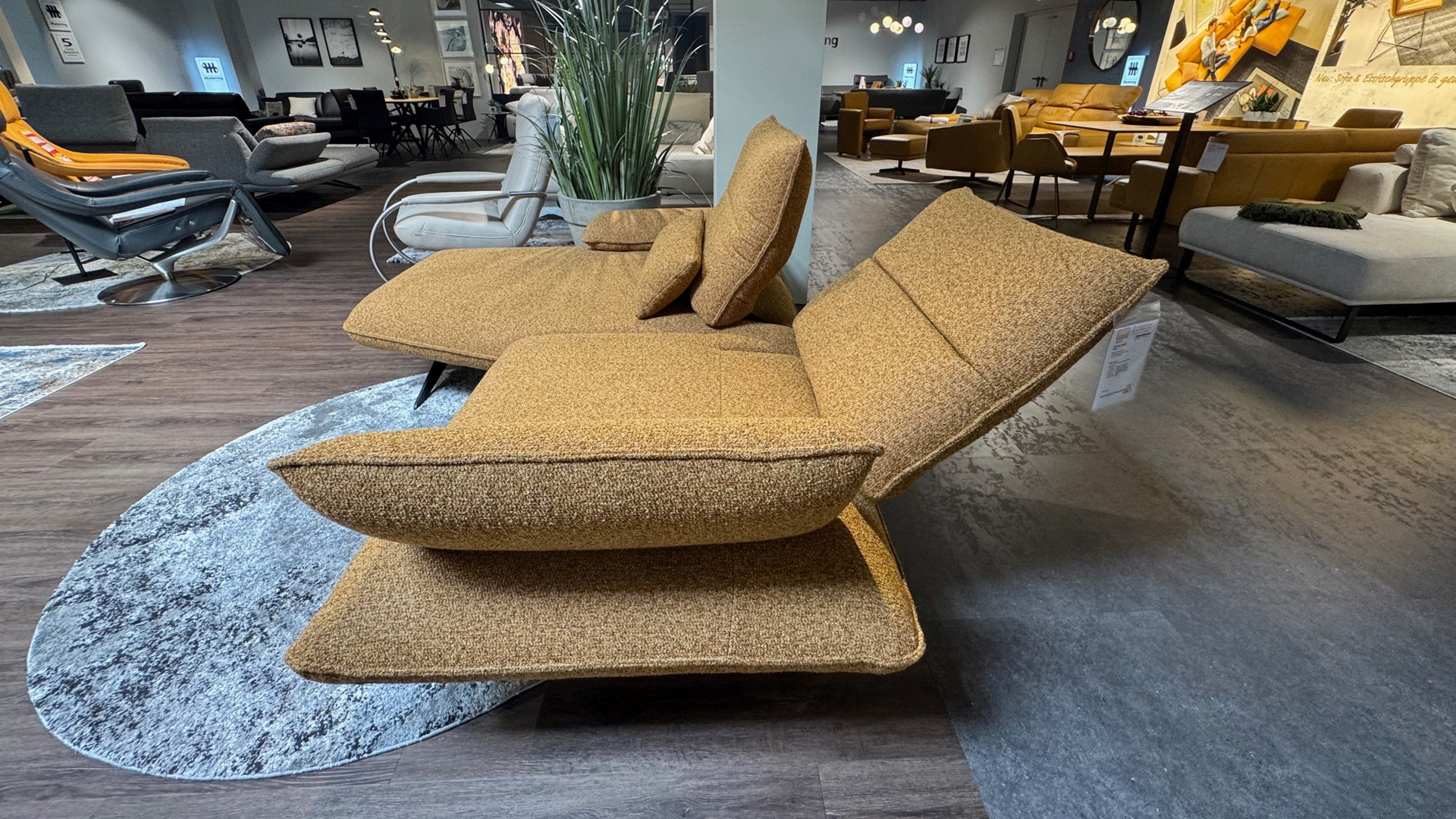 Koinor Ecksofa mit motorischen Sitzauszug in Stoff -0160027901-04WW-A