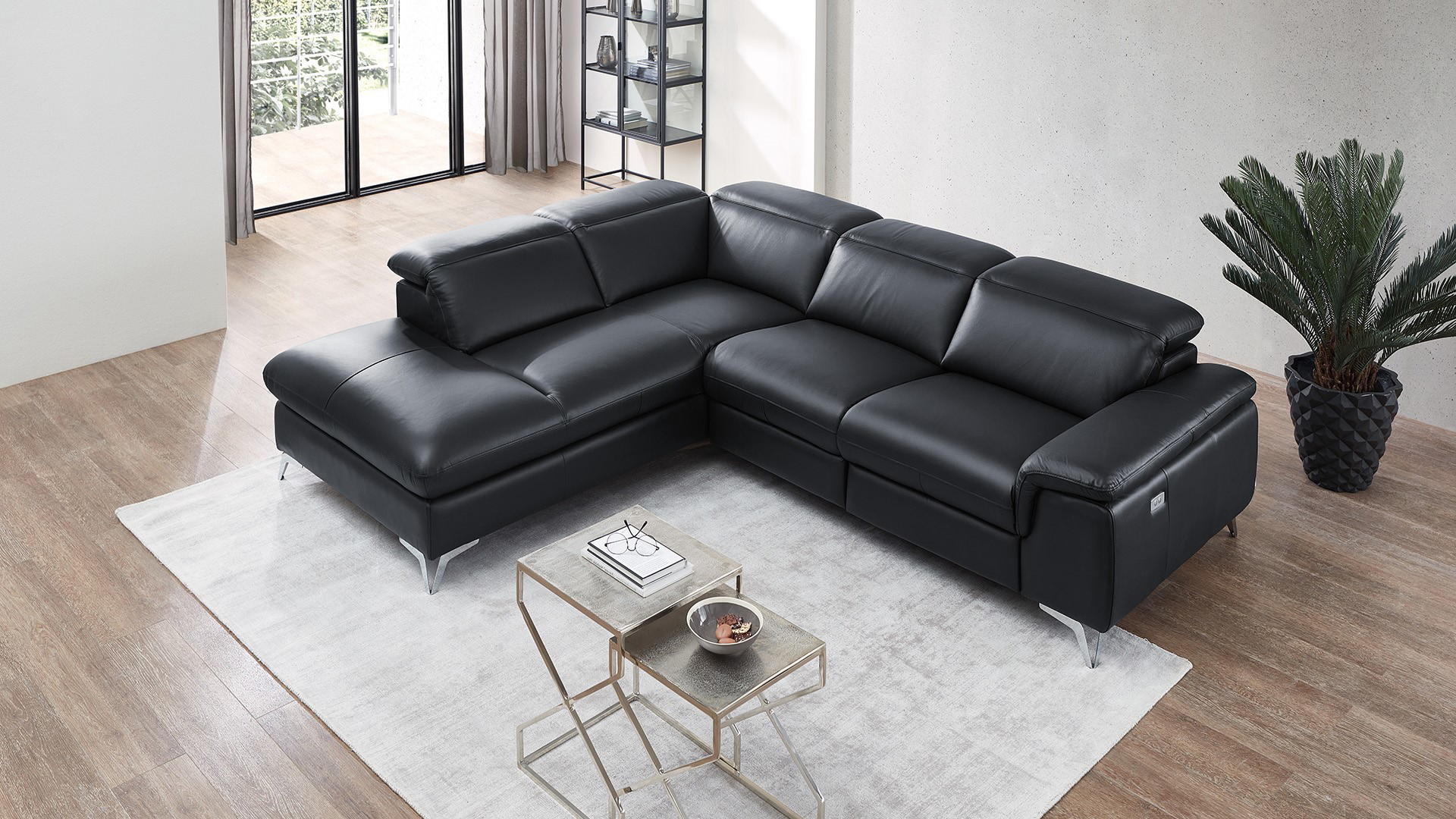 Ecksofa Seahawk mit motorischer Relaxfunktion in Leder Ecksofa Seahawk mit motorischer Relaxfunktion in Leder