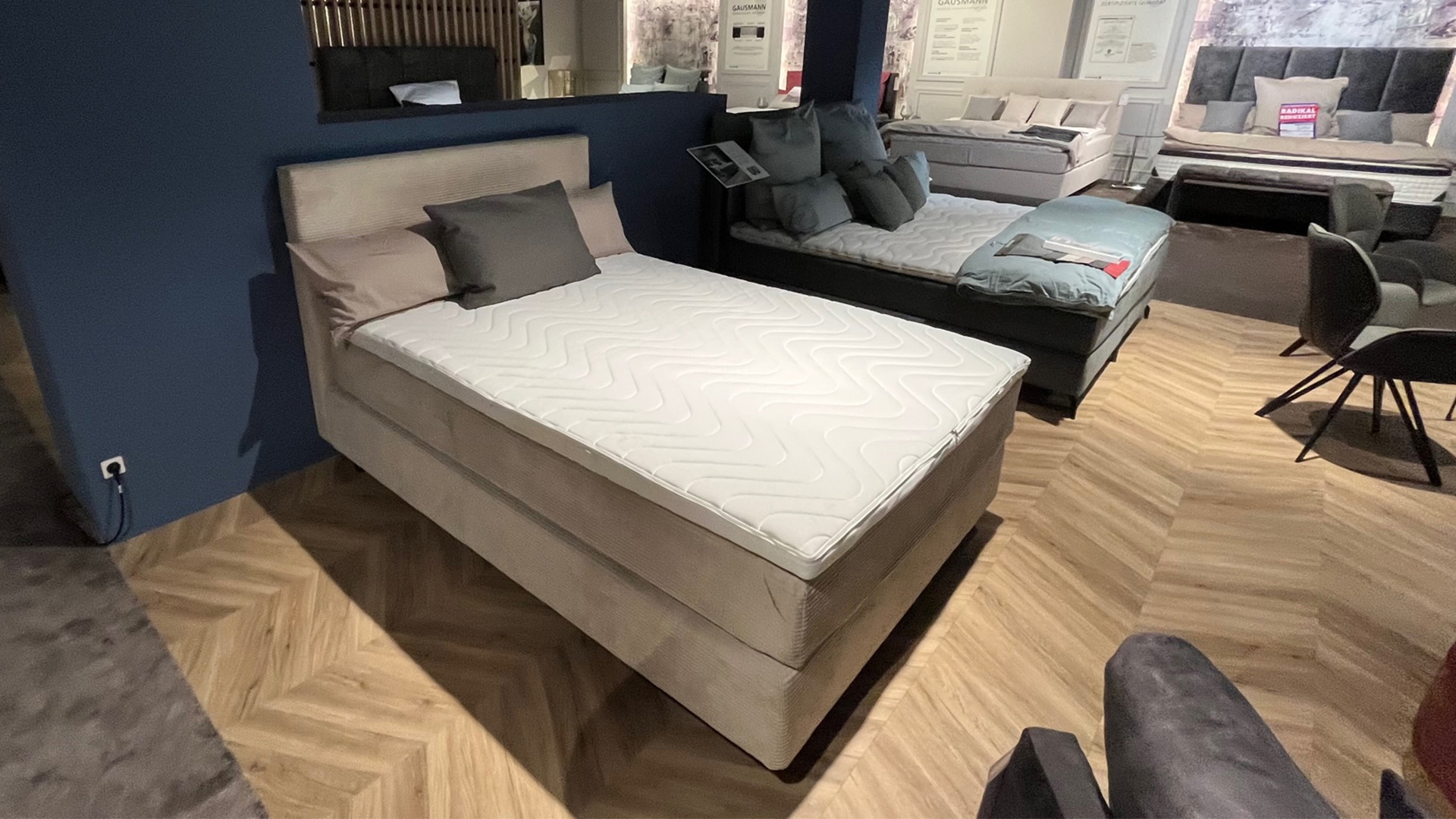Gausmann Boxspringbett inkl. Wendematratze in trendigen Cord-0326800052-36WW-A