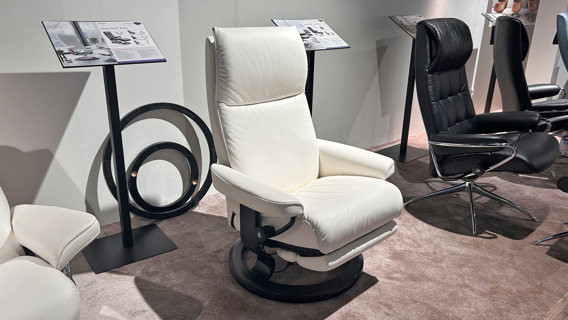 Stressless Sessel Aura M inkl. motorischer Relaxfunktion und Akku in Leder -0565068906-35WW-A