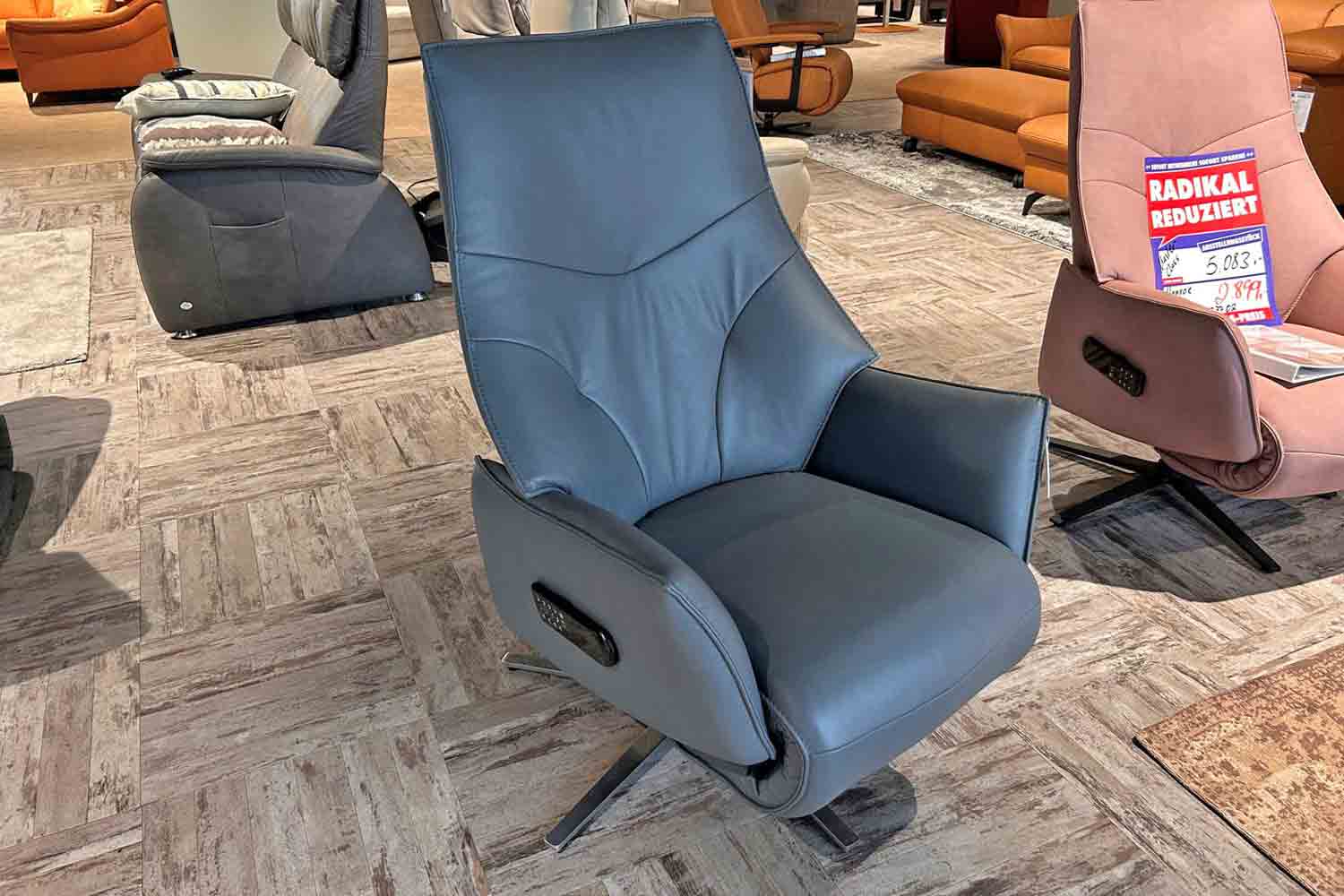 Himolla Sessel inkl. motorischer Relaxfunktion mit Herz-Waage und Akku in Leder