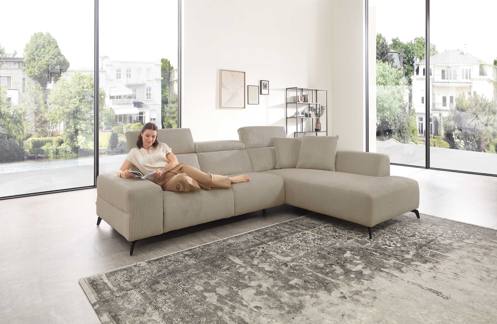 Cuoio Ecksofa in Trendstoff Cord