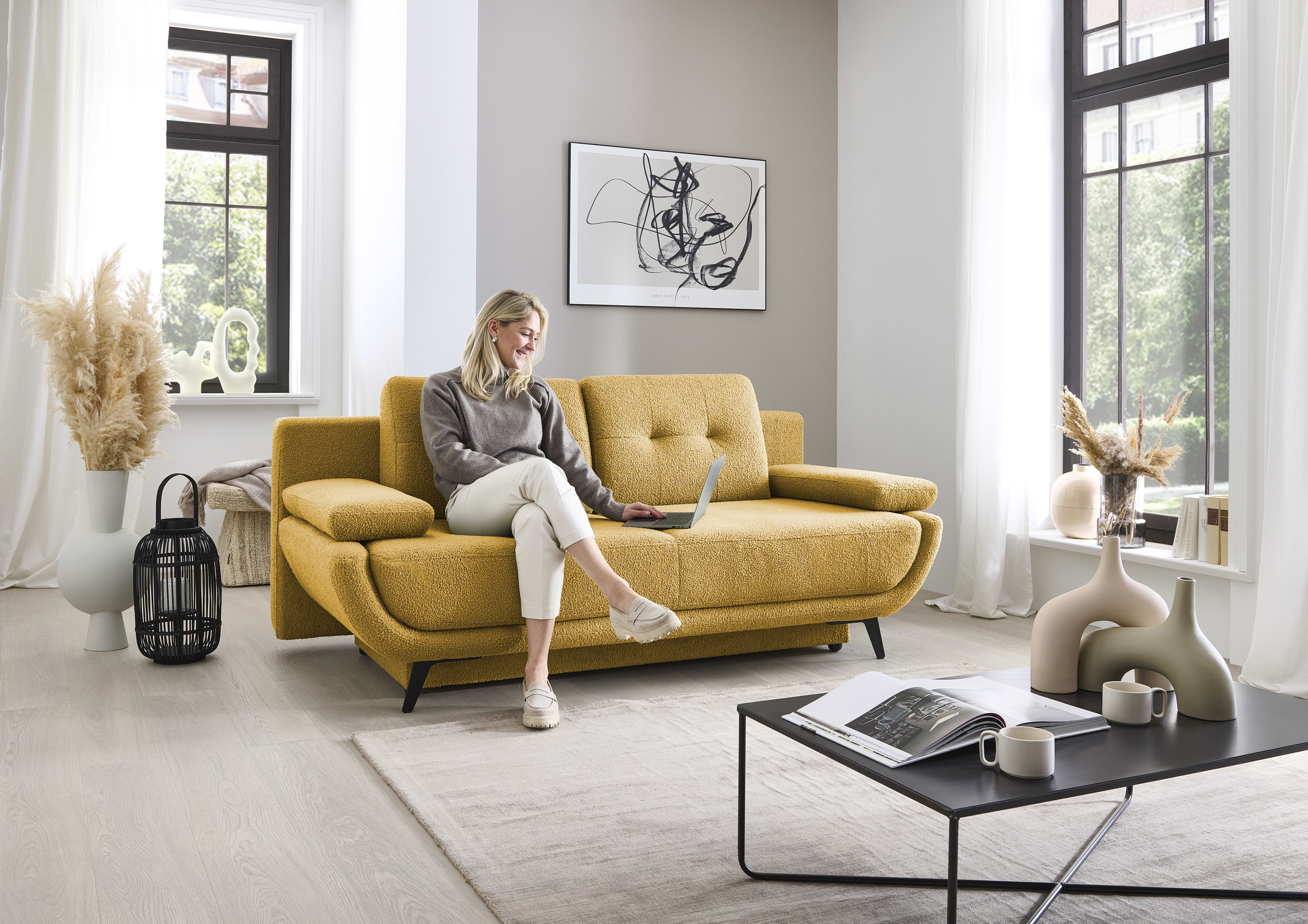 Schlafsofa Xally inkl. Schlaffunktion und Bettkasten in Stoff