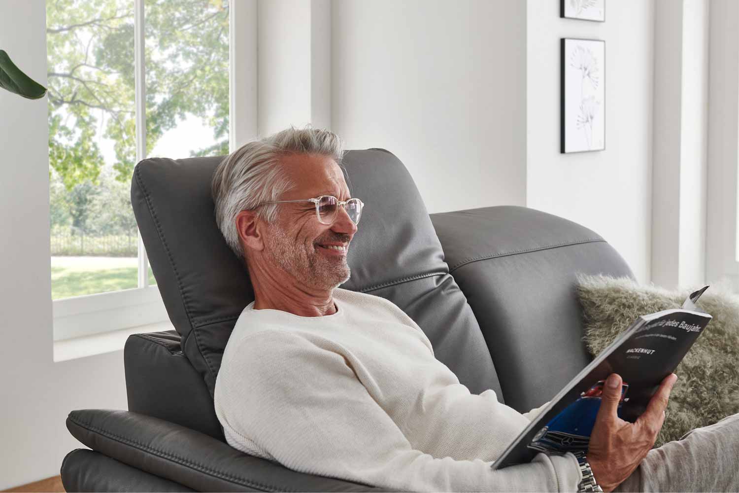 Couchgarnitur mit Federkern in Stoff